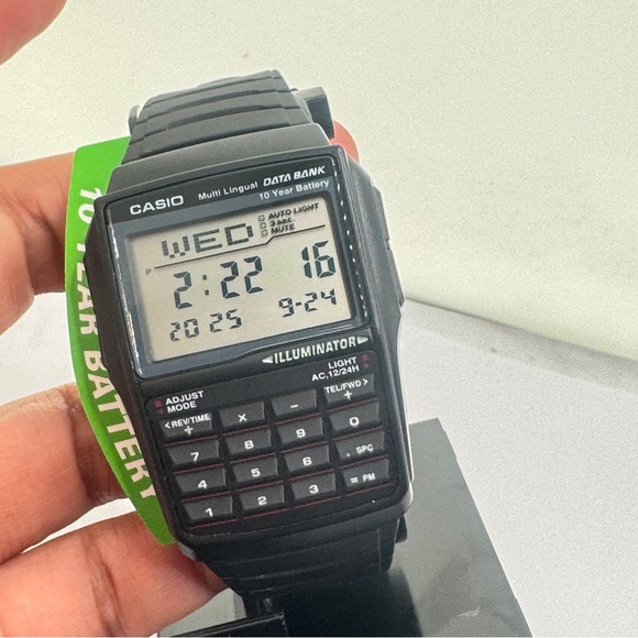 Casio Men Calculator Watch
Rubber Plastic 
Black 
Data bank - Picture 12 of 13
